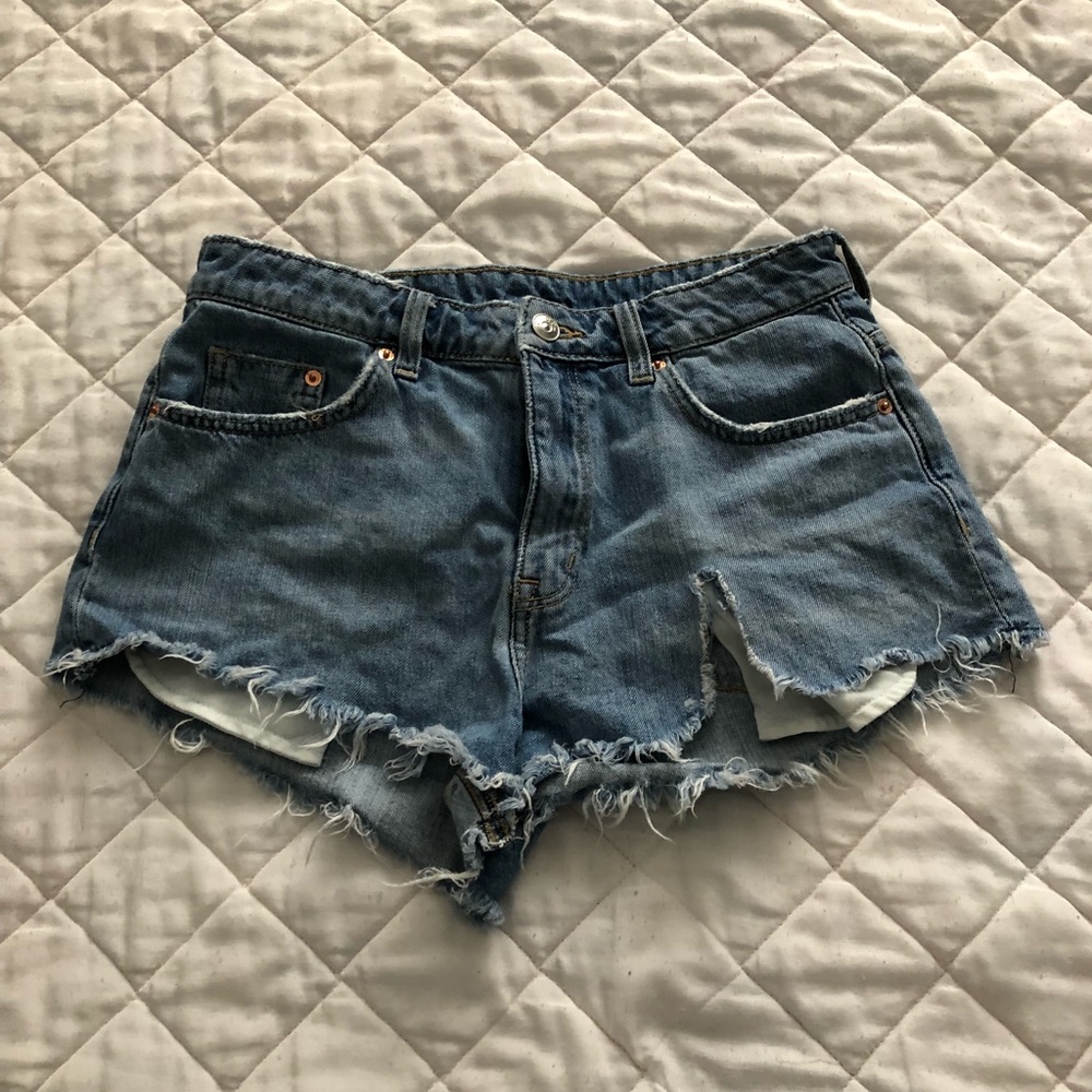 H&M denim shorts